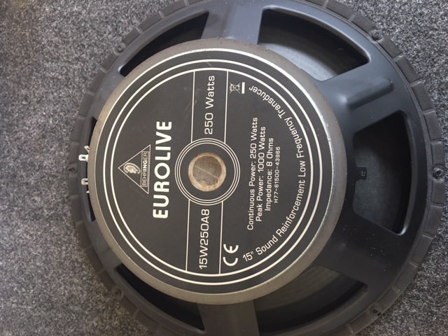 [AA05-00354-000] Behringer B1520 / B2520 pro / B1520DSP / B215D / B215A / B315A / B315D / B615D / F1520 Woofer 15"